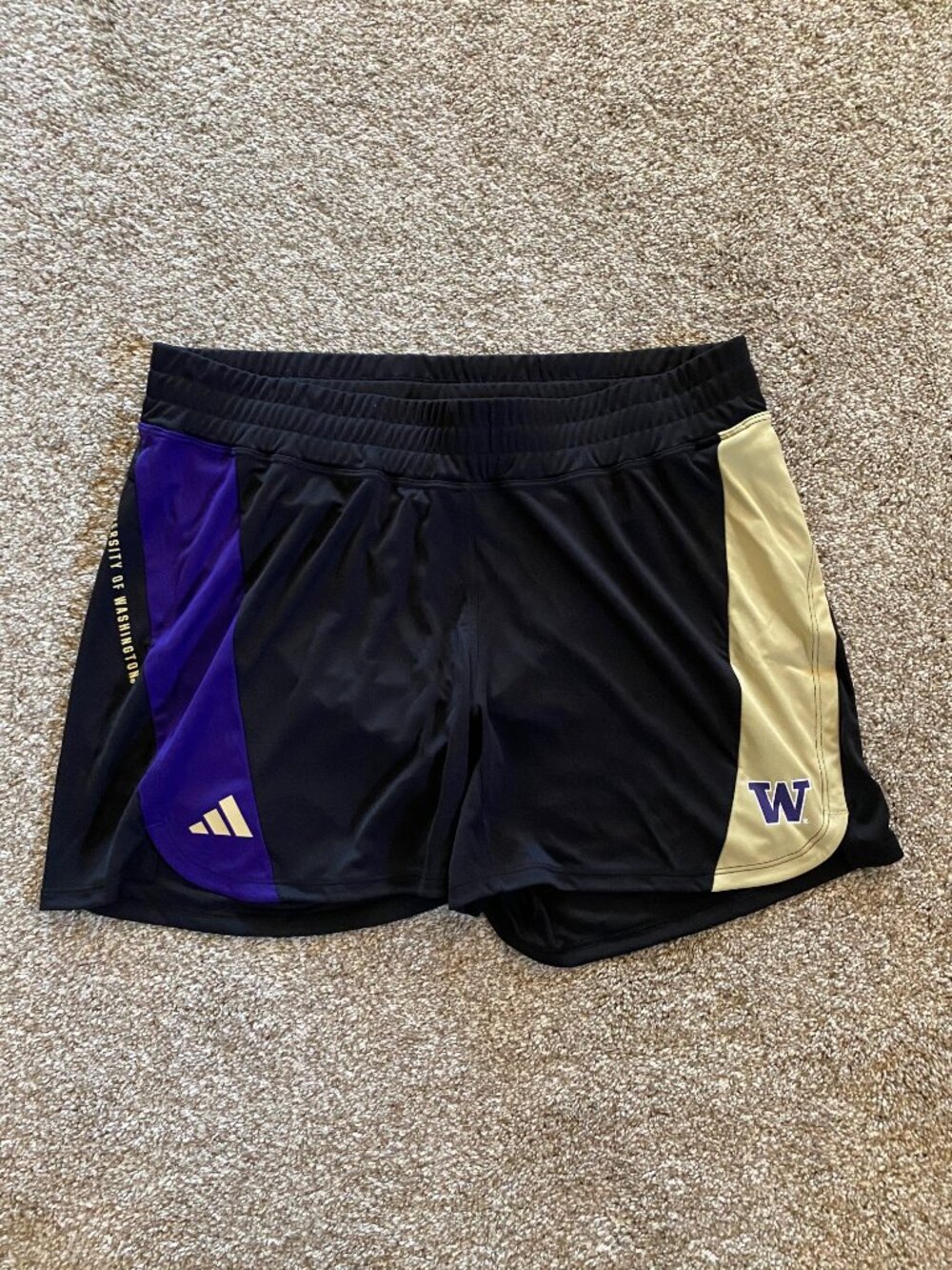 NWT Adidas Women's University of Washington D4T K Short L 5'' Team Issue Black